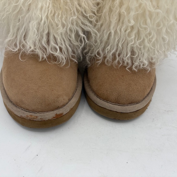 UGG Mongolian Sheepskin Cuff Short Boots 6 Ski Apres Furry Rare Fur Sand Cream - Picture 3 of 15